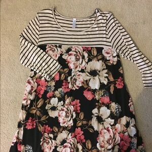 *SOLD* Paisley Grace Dress